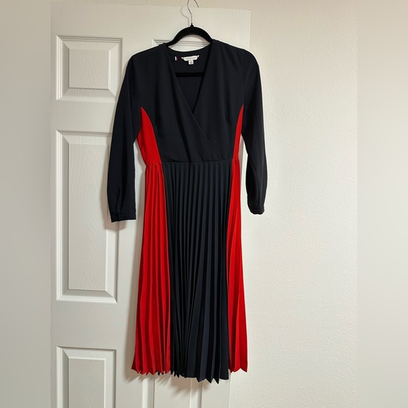 Tommy Hilfiger Pleated Dress - Picture 1 of 4